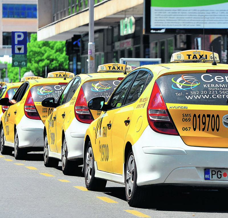 Taxi